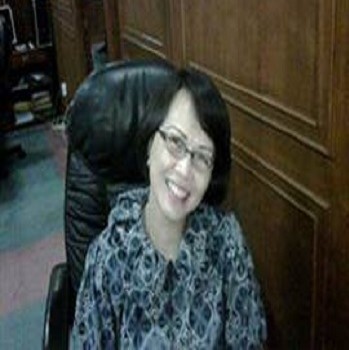 Marlindah Johanna A. Sumampow, S.H., M.H., LL.M.